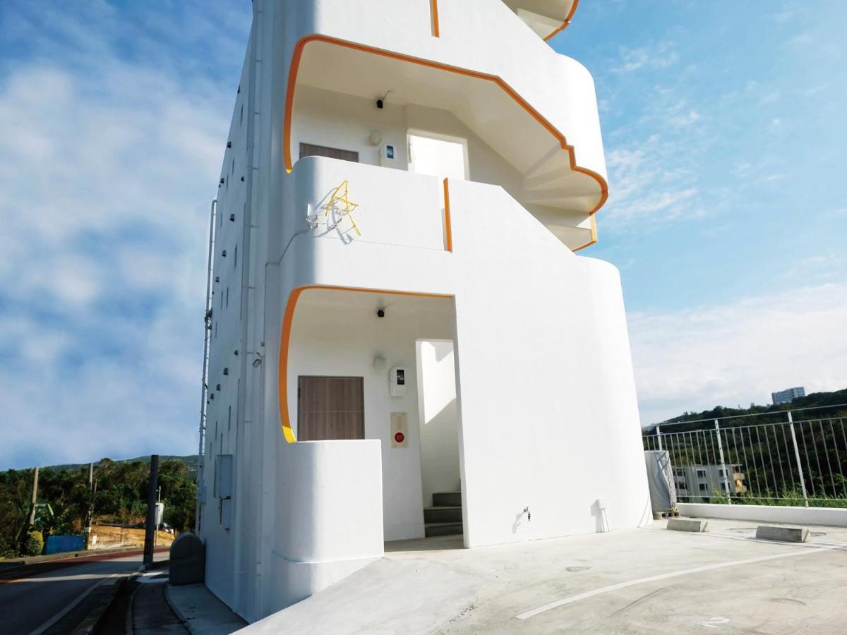 Chulax Okinawa Yomitan【Designer Condominium Hotel】 Zewnętrze zdjęcie