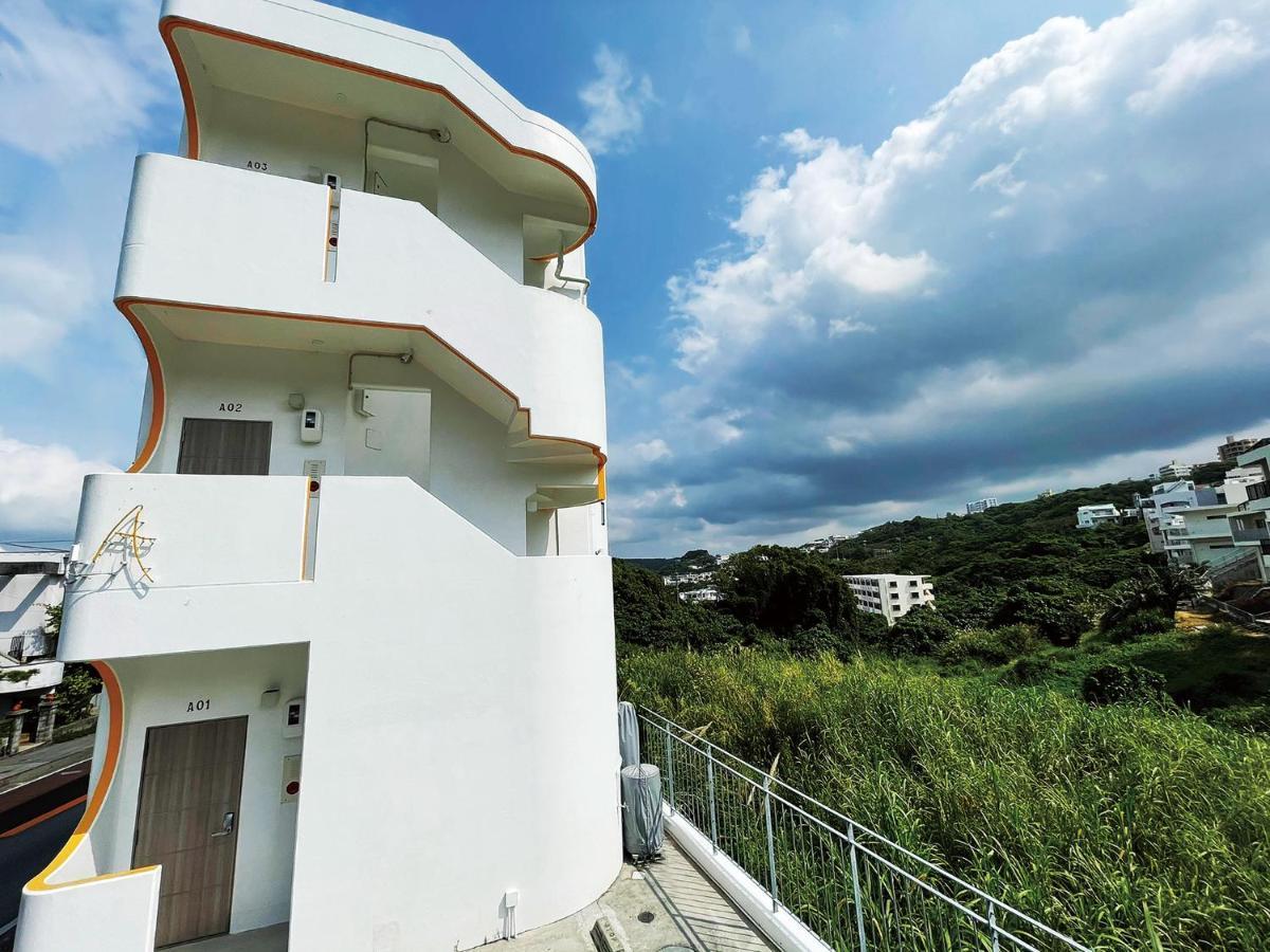 Chulax Okinawa Yomitan【Designer Condominium Hotel】 Zewnętrze zdjęcie
